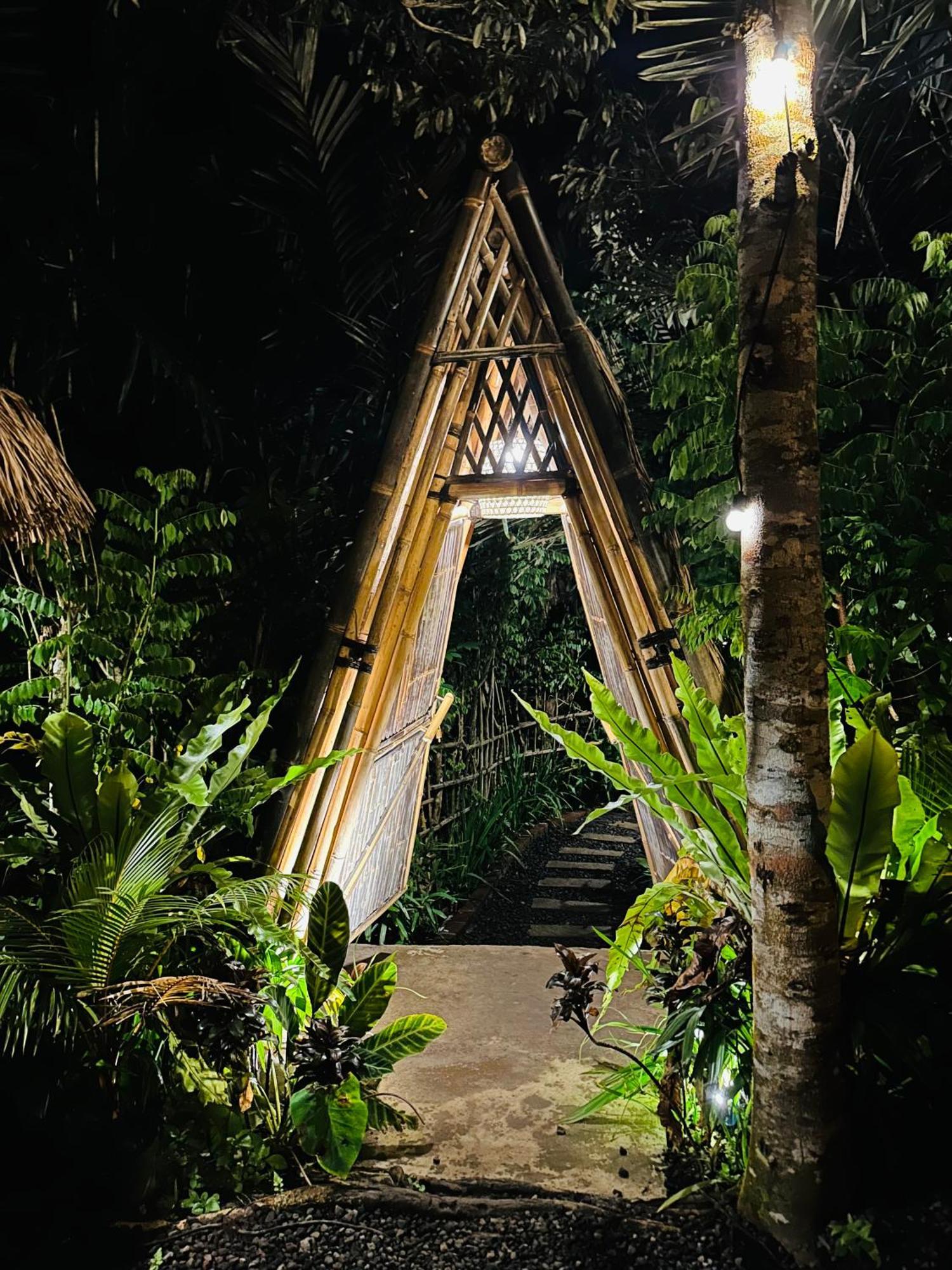 Bamboo House - Ecobreeze Villa Sidemen  Exteriör bild